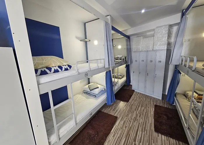Hostel Renato