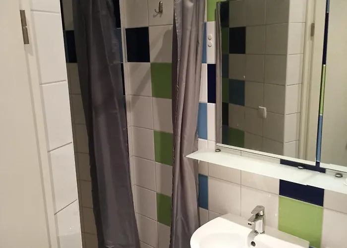 Renato Hostal Split